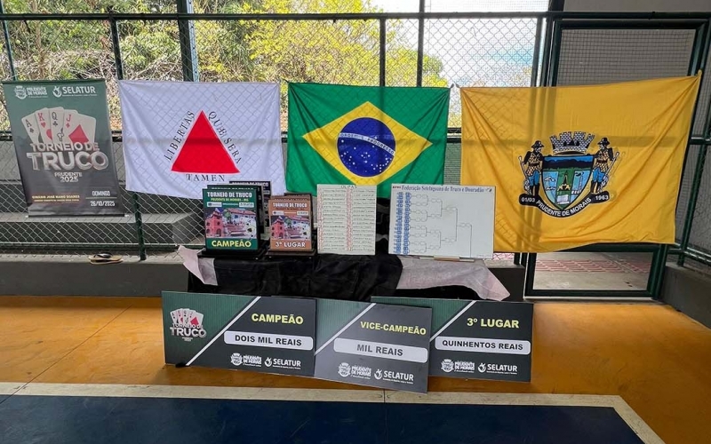 1º Torneio de Truco de Prudente de Morais reúne competidores e anima o domingo no Ginásio José Mano Soares - (Cheiro).